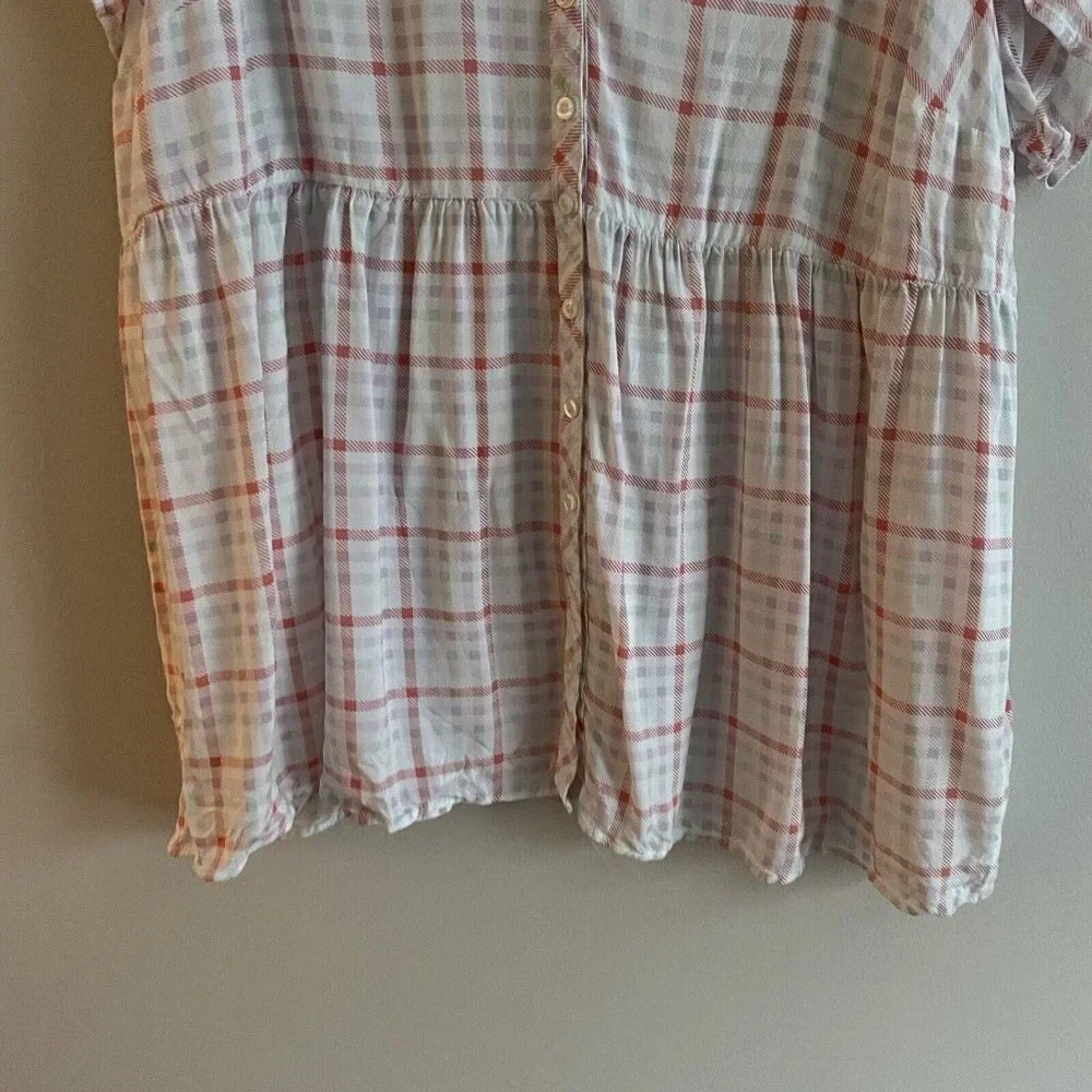 Torrid Women 2X White Multi Plaid Split Neck Babydoll Challis Button-Front Top - Picture 4 of 10